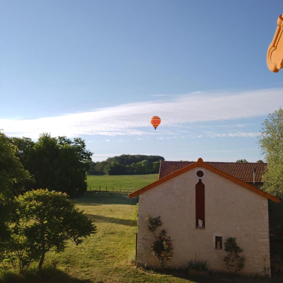 Au Repos Des Elfes Villa Braye-sous-Faye Exteriör bild
